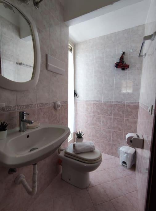 Casa Vacanze U Curtigghiu Cefalù Exterior foto