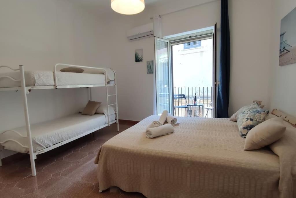 Casa Vacanze U Curtigghiu Cefalù Exterior foto